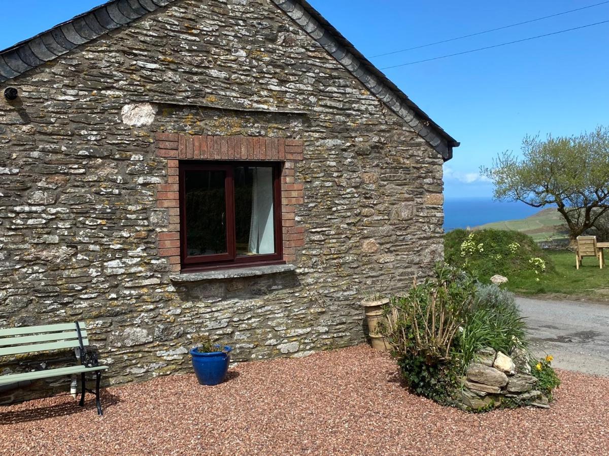 Polrunny Farm Seaberry With A Sea View And Log Burner Дом отдыха