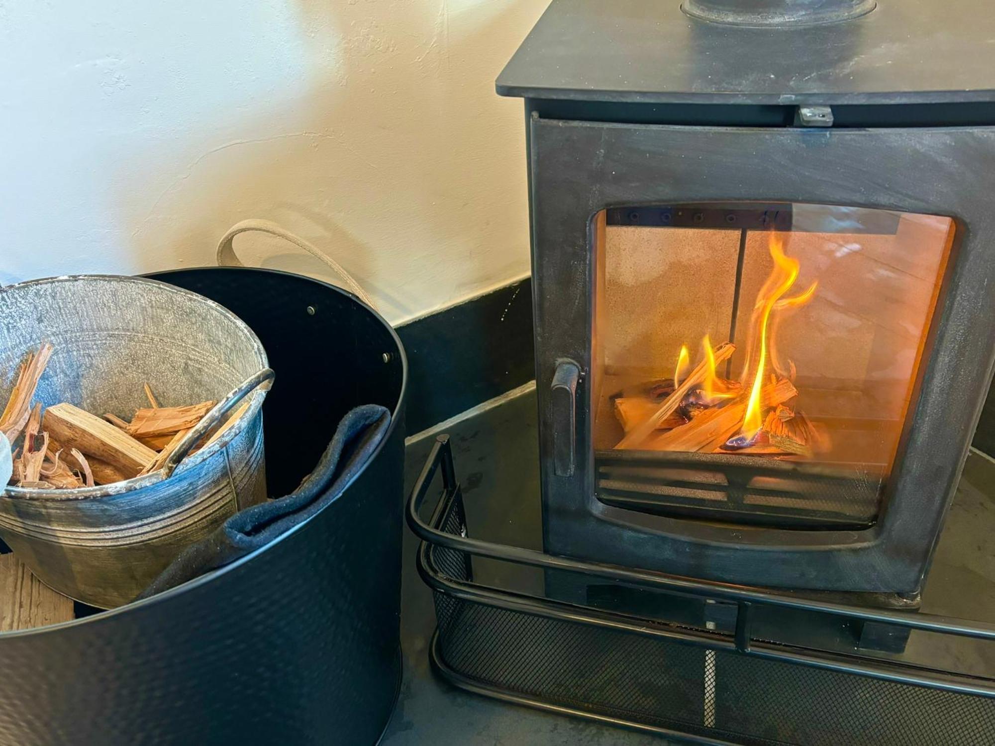 Polrunny Farm Seaberry With A Sea View And Log Burner * Боскасл