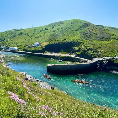 Polrunny Farm Seaberry Cottage With A Sea View And Log Burner Boscastle Exterior photo