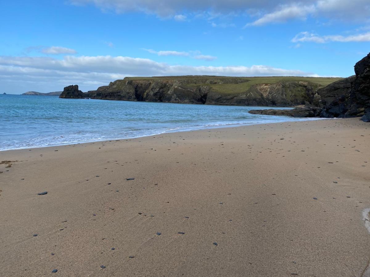 Polrunny Farm Seaberry With A Sea View And Log Burner Holiday home Boscastle