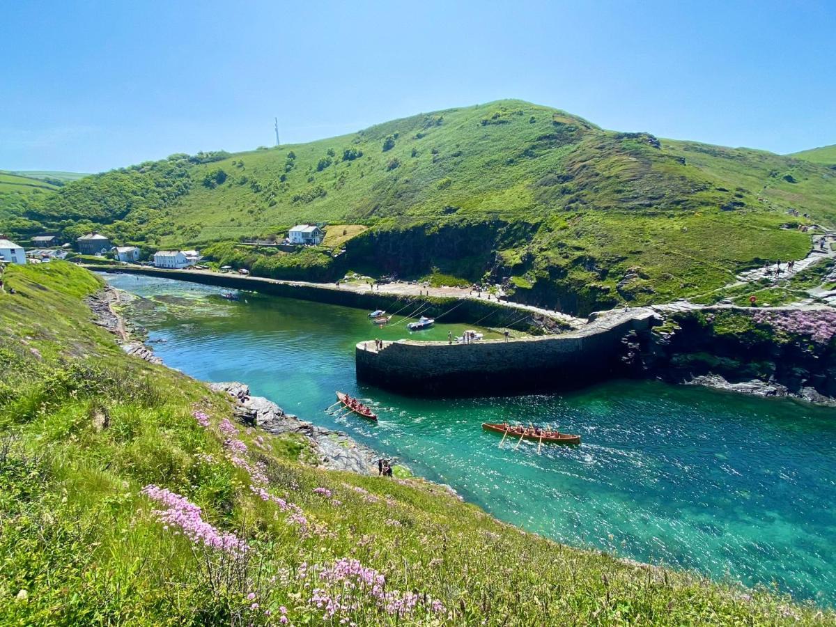 Polrunny Farm Seaberry With A Sea View And Log Burner Holiday home Boscastle